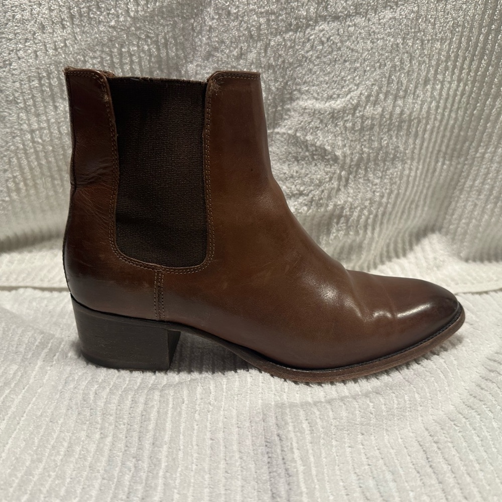FRYE Dara Chelsea Bootie Boots in Whiskey Brown